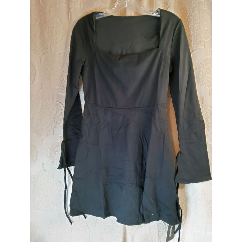 #483 New With Tags Aotasely Black Square Neck Long Sleeve Dress With Slit Size M
